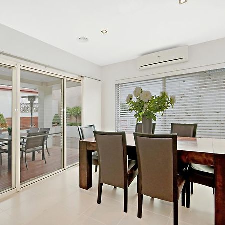 Central Warrnambool Townhouse Стая снимка